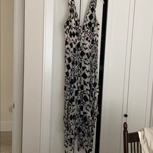 Alice + Olivia Esmay Handkerchief Maxi Dress